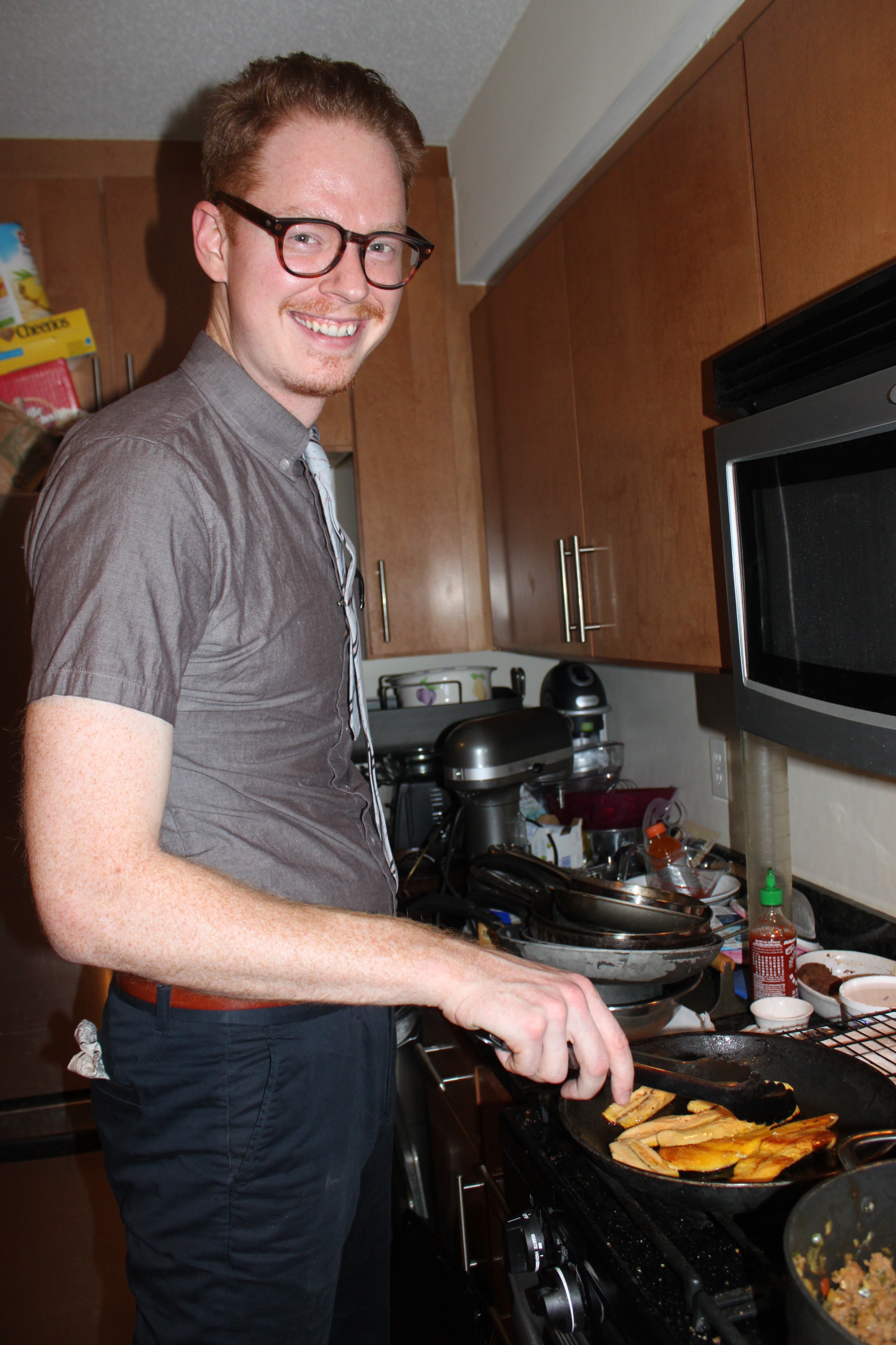 Put Eric to work frying the plantains, to distract him from Hurricane Jo ravaging his sanctuary.